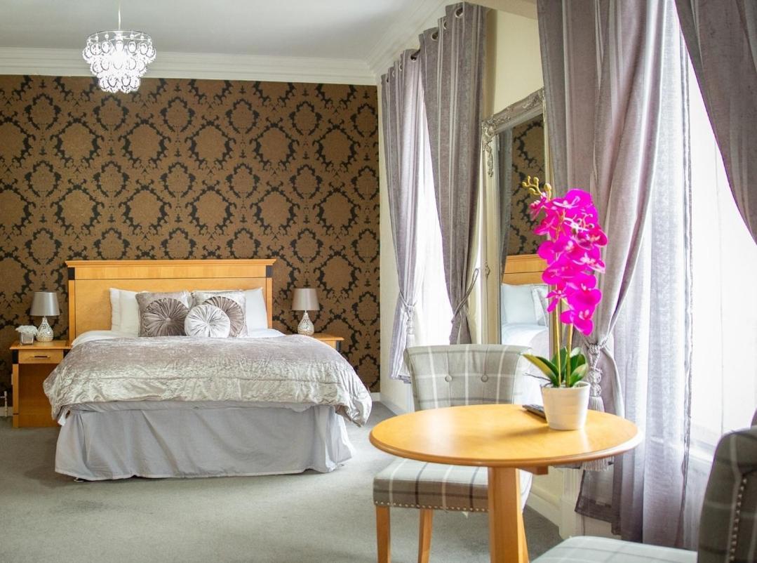Royal Hotel Forfar Exteriér fotografie